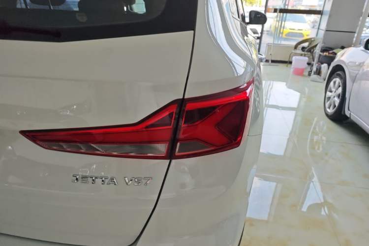 Used Jetta VS7 2020 1.4T Automatic Enjoyment Model Right Rear Taillight