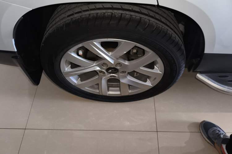 Used Jetta VS7 2020 1.4T Automatic Enjoyment Model Right Rear Wheel Hub