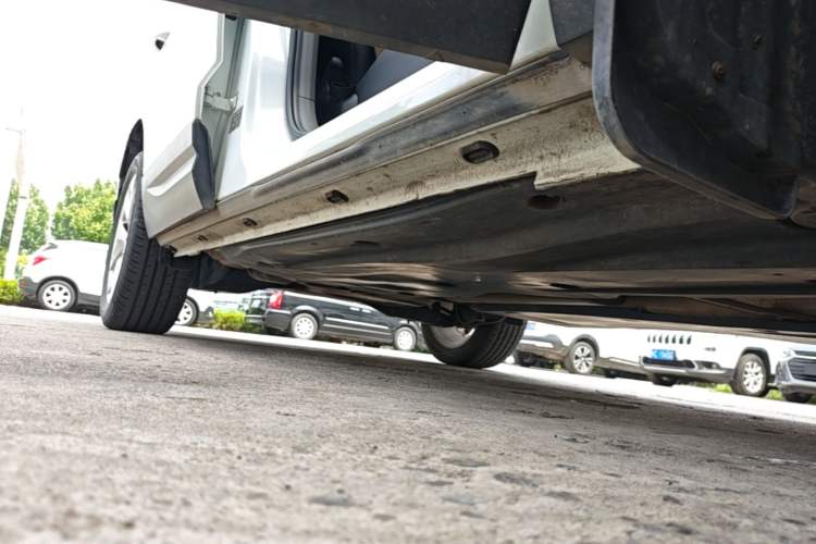 Used Jetta VS7 2020 1.4T Automatic Enjoyment Model Right Side Sill