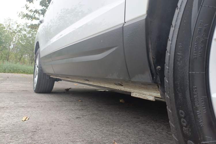 Used Jetta VS7 2020 1.4T Automatic Enjoyment Model Right Side Sill