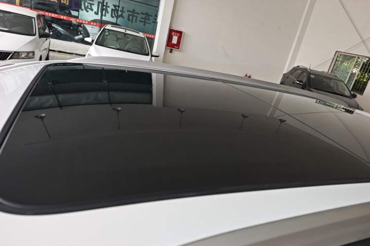 Used Jetta VS7 2020 1.4T Automatic Enjoyment Model Roof