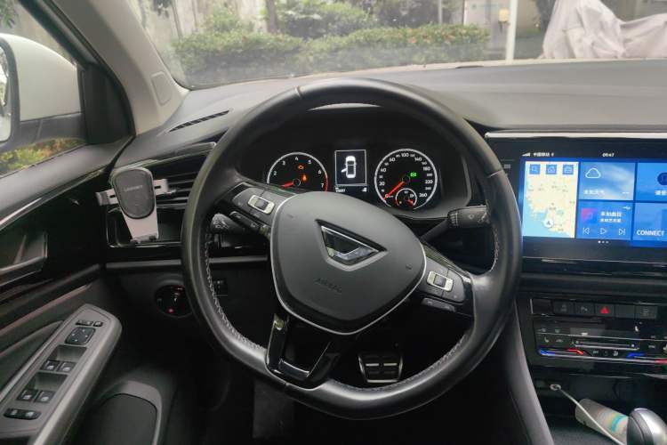 Used Jetta VS7 2020 1.4T Automatic Glory Edition Steering Wheel