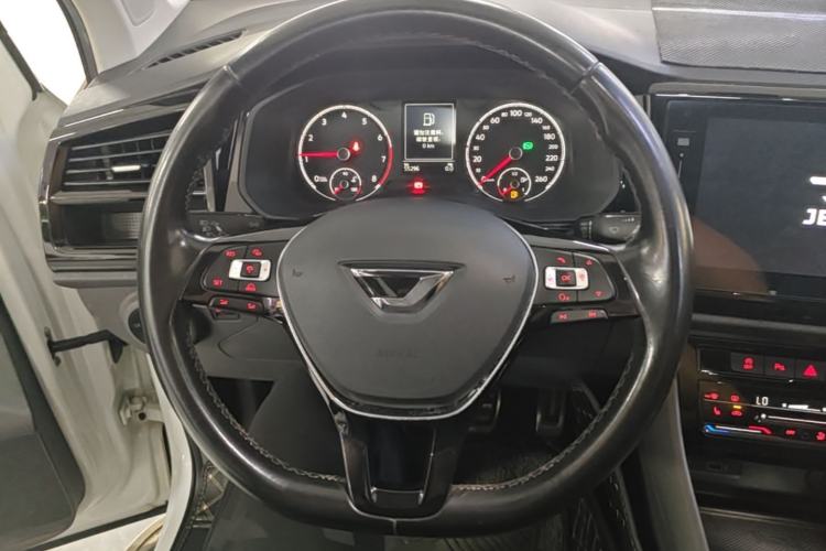Used Jetta VS7 2020 1.4T Automatic Glory Edition Steering Wheel