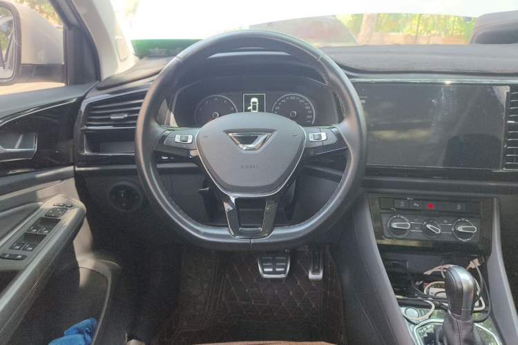 Used Jetta VS7 2020 1.4T Automatic Enjoyment Model Steering Wheel