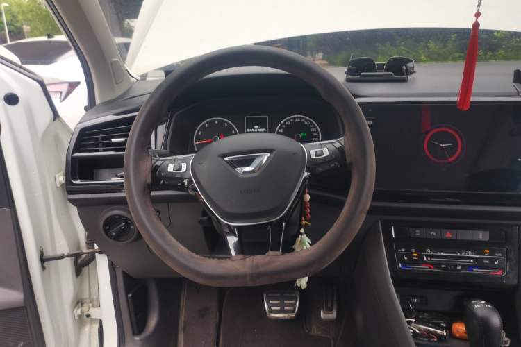Used Jetta VS7 2020 1.4T Automatic Glory Edition Steering Wheel