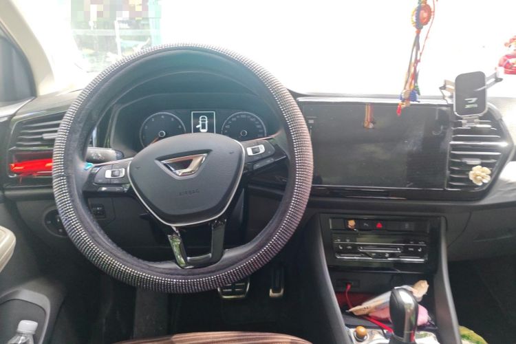 Used Jetta VS7 2020 1.4T Automatic Glory Edition Steering Wheel