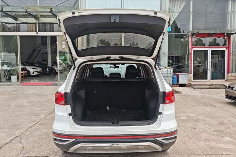 Used Jetta VS7 2020 1.4T Automatic Enjoyment Model Trunk