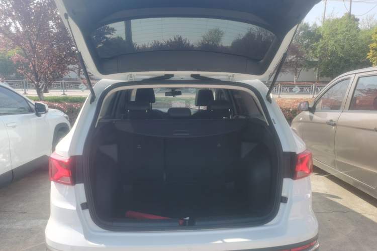 Used Jetta VS7 2020 1.4T Automatic Enjoyment Model Trunk