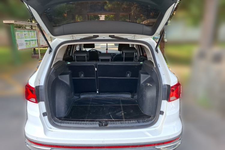 Used Jetta VS7 2020 1.4T Automatic Glory Edition Trunk