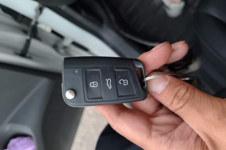 Used Jetta VS7 2020 1.4T Automatic Enjoyment Model Vehicle Key