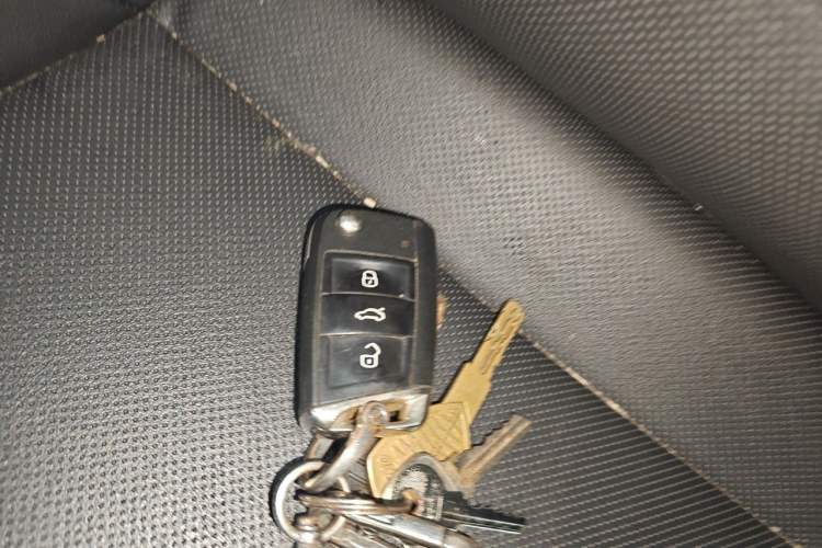 Used Jetta VS7 2020 1.4T Automatic Glory Edition Vehicle Key