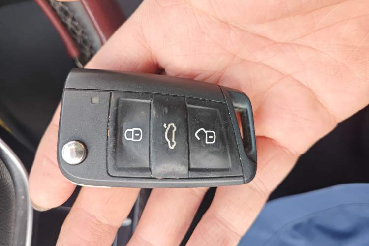 Used Jetta VS7 2020 1.4T Automatic Enjoyment Model Vehicle Key