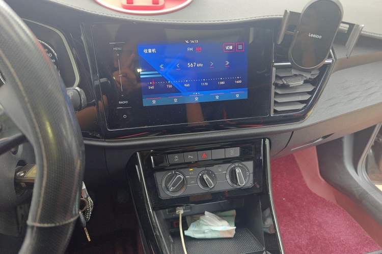 Used Jetta VS7 2021 1.4T Manual Entry-Level Model Audio And AC Panel
