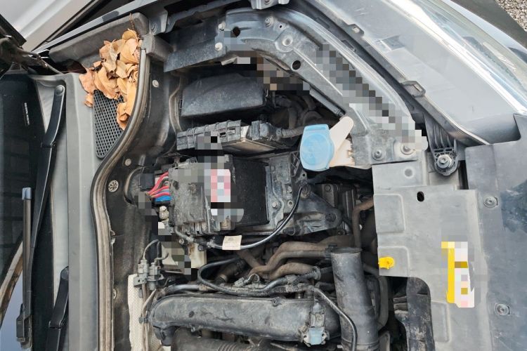 Used Jetta VS7 2021 Black Edition 1.4T Automatic Glory Version Engine Bay Left