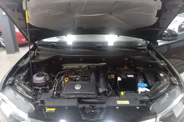 Used Jetta VS7 2021 Black Edition 1.4T Automatic Enjoyment Model Engine Bay