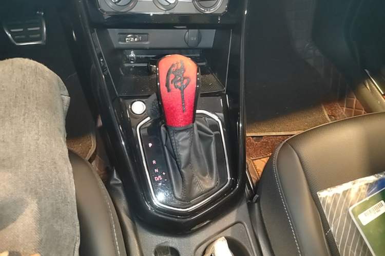 Used Jetta VS7 2021 Black Edition 1.4T Automatic Enjoyment Model Gear Lever