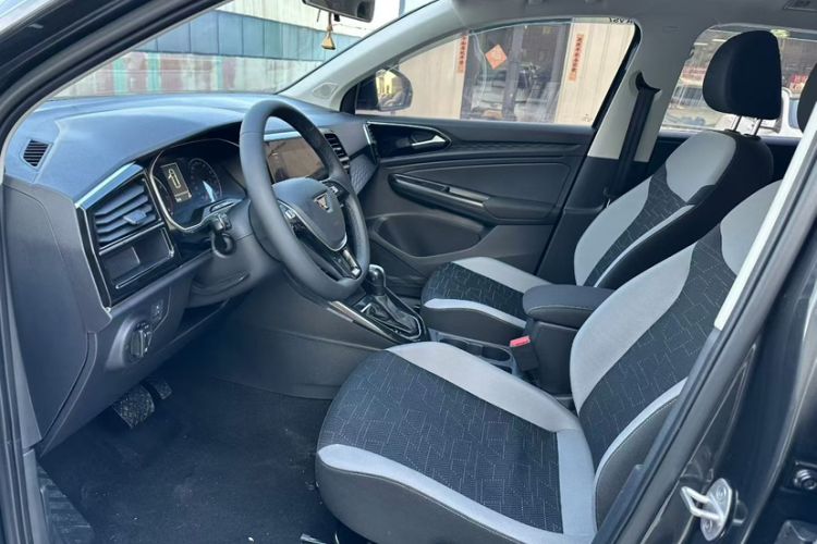 Used Jetta VS7 2021 1.4T Automatic Entry Model Interior 2