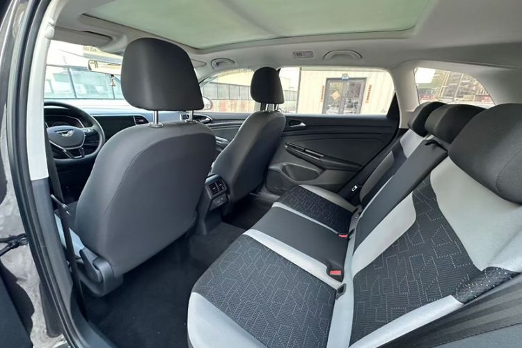 Used Jetta VS7 2021 1.4T Automatic Entry Model Interior 3