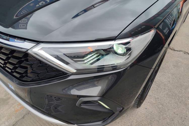 Used Jetta VS7 2021 Black Edition 1.4T Automatic Enjoyment Model Left Front Headlight
