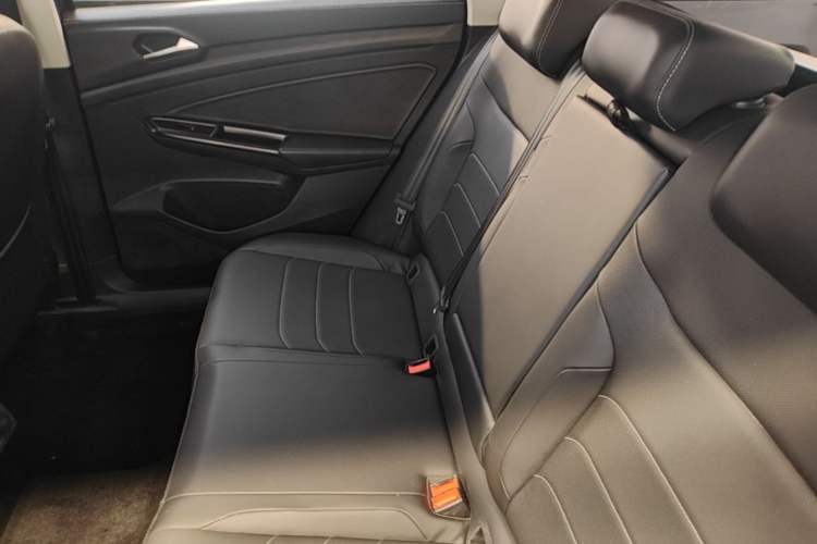 Used Jetta VS7 2021 Black Edition 1.4T Automatic Enjoyment Model Left Rear Seat
