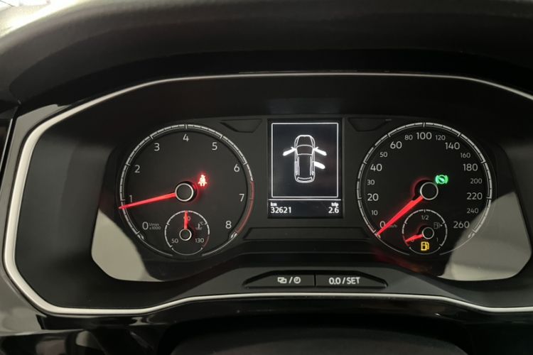Used Jetta VS7 2021 1.4T Automatic Enjoyment Edition Odometer Close Up