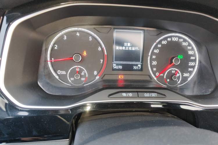 Used Jetta VS7 2021 1.4T Automatic Entry Model Odometer Close Up