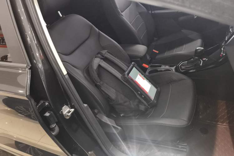 Used Jetta VS7 2021 Black Edition 1.4T Automatic Enjoyment Model Right Front Seat