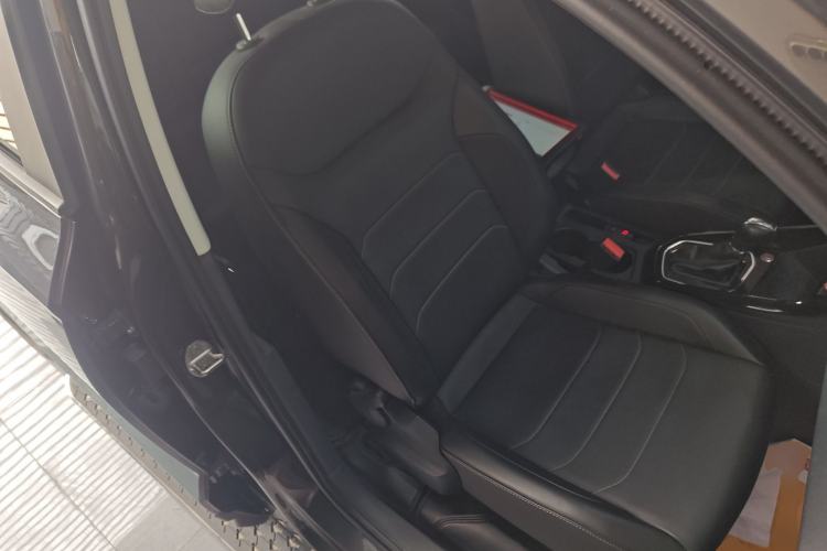 Used Jetta VS7 2021 Black Edition 1.4T Automatic Enjoyment Model Right Front Seat