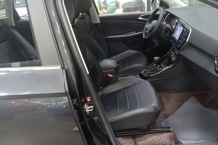 Used Jetta VS7 2021 Black Edition 1.4T Automatic Enjoyment Model Right Front Seat