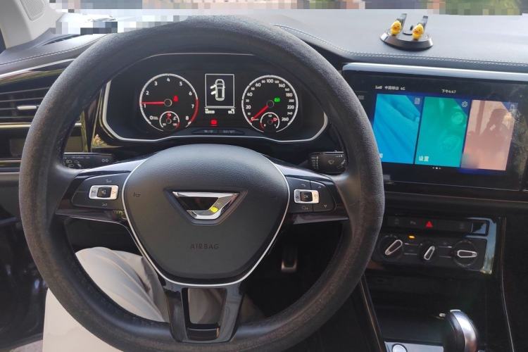 Used Jetta VS7 2021 1.4T Automatic Enjoyment Edition Steering Wheel