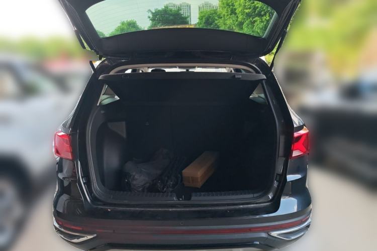 Used Jetta VS7 2021 Black Edition 1.4T Automatic Glory Version Trunk