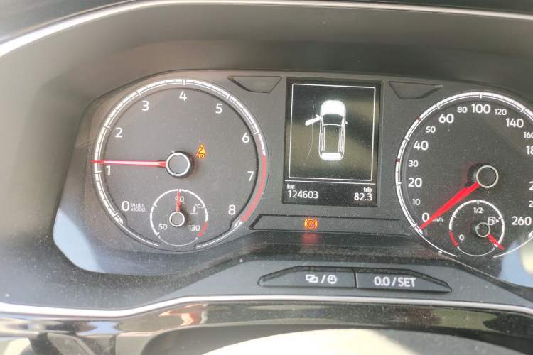 Used Jetta VS7 2021 Panda Edition 1.4T Automatic Enjoyment Model Odometer Close Up
