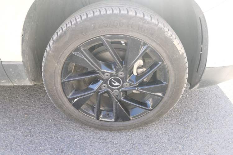 Used Jetta VS7 2021 Panda Edition 1.4T Automatic Enjoyment Model Right Front Wheel Hub