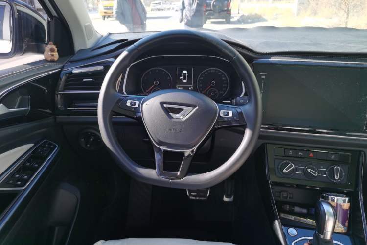 Used Jetta VS7 2021 Panda Edition 1.4T Automatic Enjoyment Model Steering Wheel