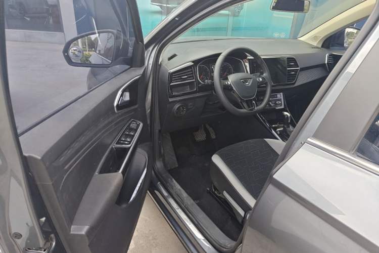 Used Jetta VS7 2021 1.4T Automatic Entry Model Driver Seat