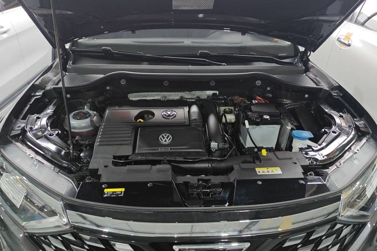 Used Jetta VS7 2021 1.4T Automatic Enjoyment Edition Engine Bay