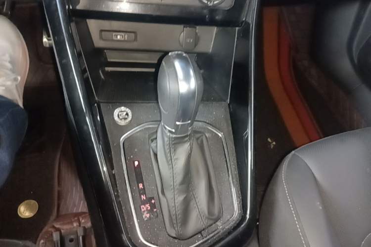 Used Jetta VS7 2021 1.4T Automatic Enjoyment Edition Gear Lever