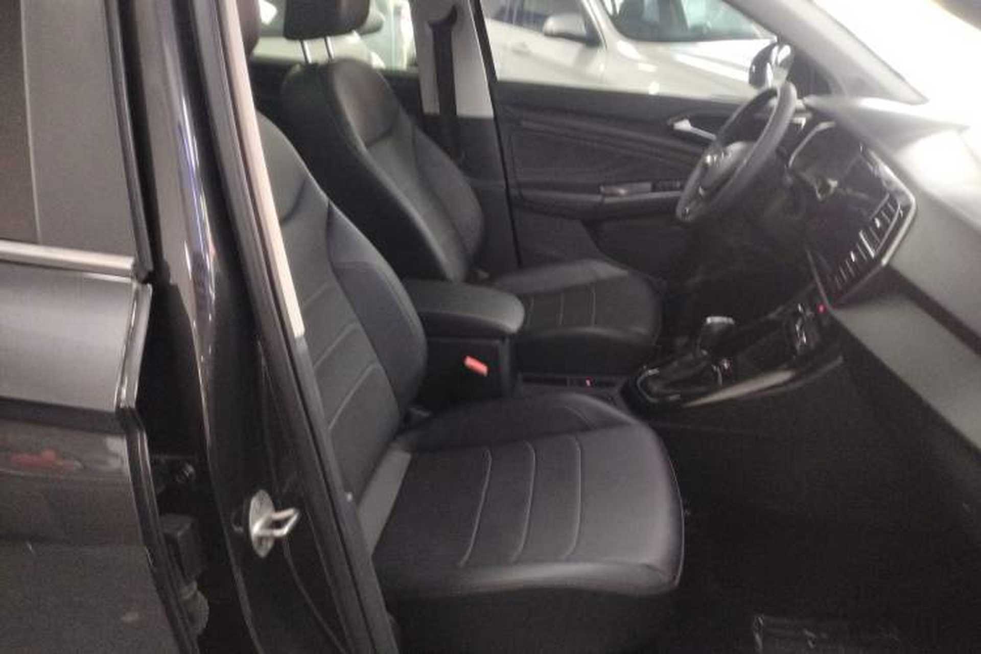 Used Jetta VS7 2021 Black Edition 1.4T Automatic Enjoyment Model Right Front Seat