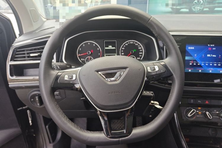 Used Jetta VS7 2021 1.4T Automatic Entry Model Steering Wheel