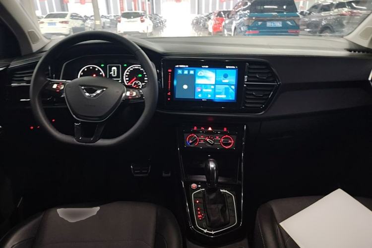 Used Jetta VS7 2021 Panda Edition 1.4T Automatic Enjoyment Model Center Console