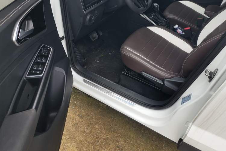 Used Jetta VS7 2021 1.4T Automatic Entry Model Driver Seat