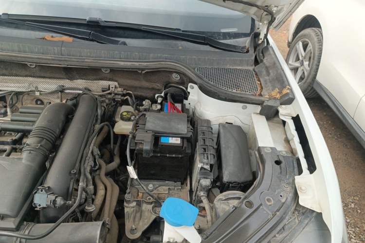 Used Jetta VS7 2021 1.4T Manual Entry-Level Model Engine Bay Left
