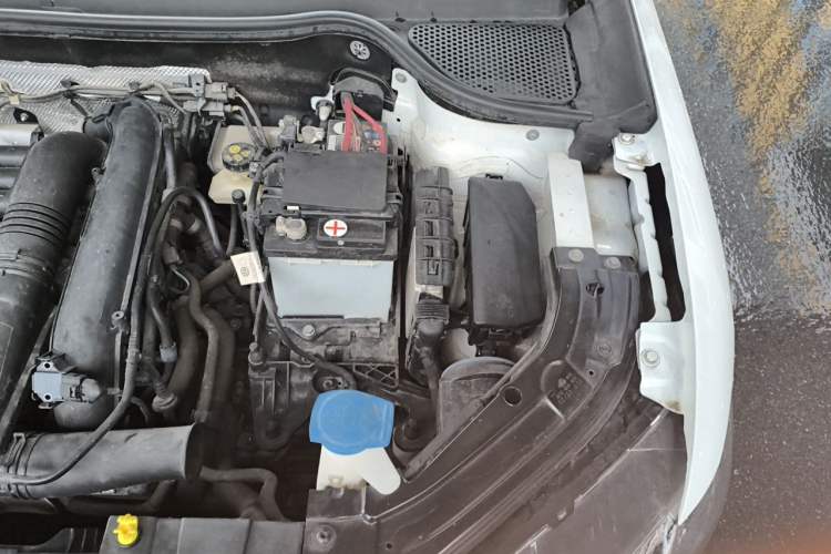 Used Jetta VS7 2021 1.4T Automatic Enjoyment Edition Engine Bay Left