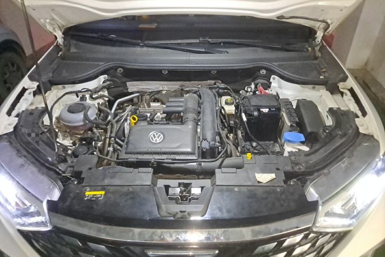 Used Jetta VS7 2021 1.4T Automatic Entry Model Engine Bay