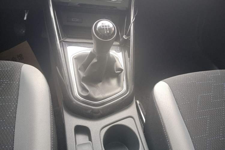 Used Jetta VS7 2021 1.4T Manual Entry-Level Model Gear Lever
