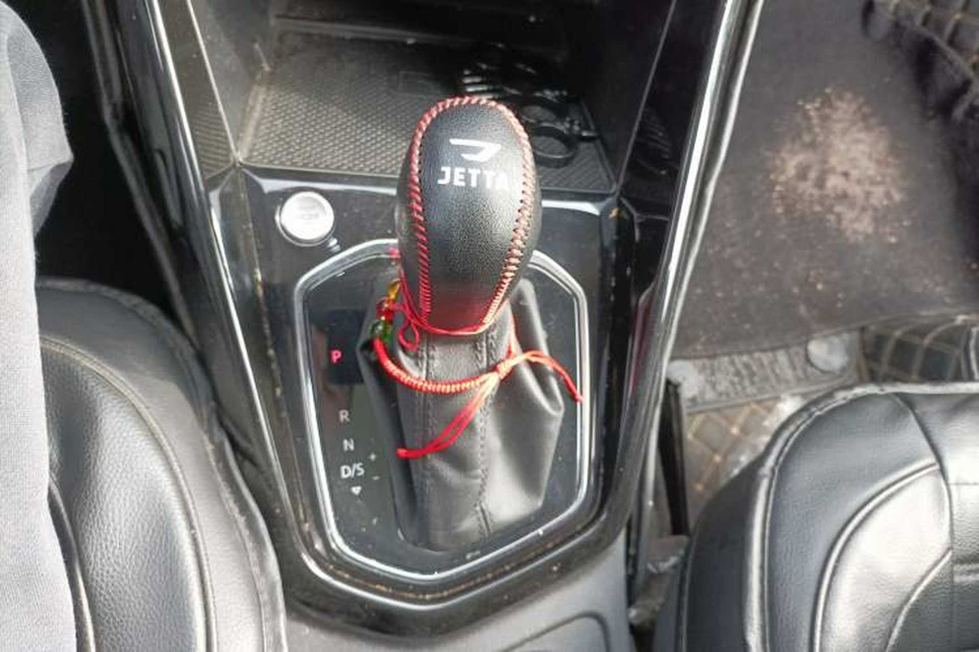 Used Jetta VS7 2021 1.4T Automatic Enjoyment Edition Gear Lever