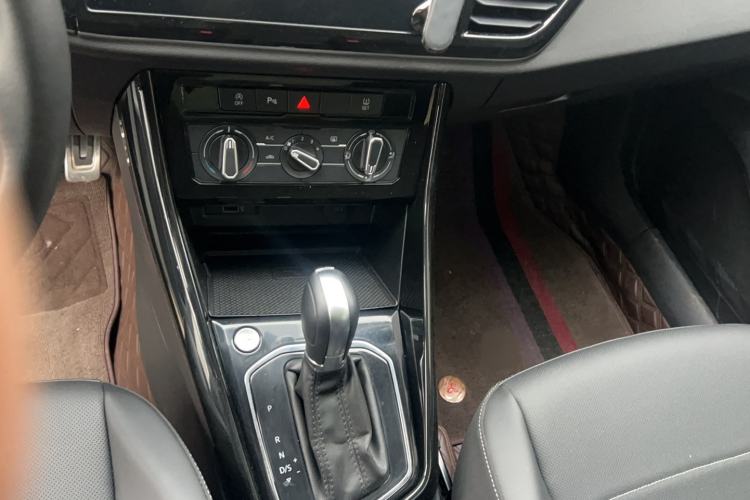 Used Jetta VS7 2021 1.4T Automatic Enjoyment Edition Gear Lever
