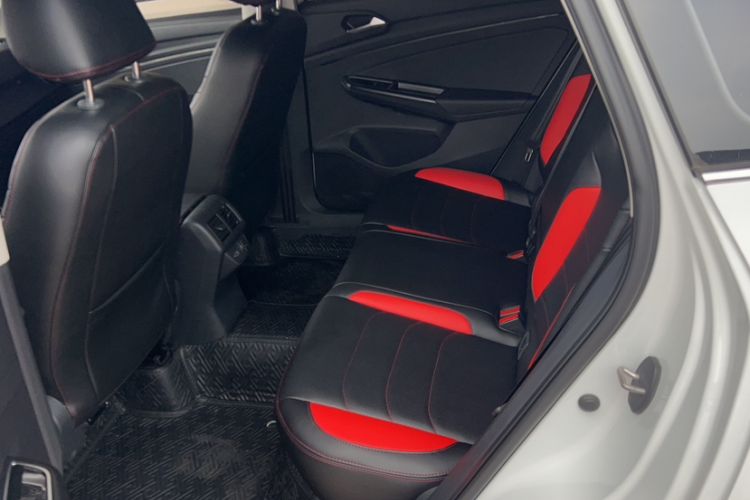 Used Jetta VS7 2021 1.4T Automatic Entry Model Headliner