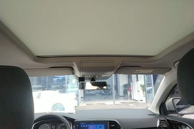 Used Jetta VS7 2021 30th Anniversary Edition 1.4T Automatic Enjoyment Model Headliner