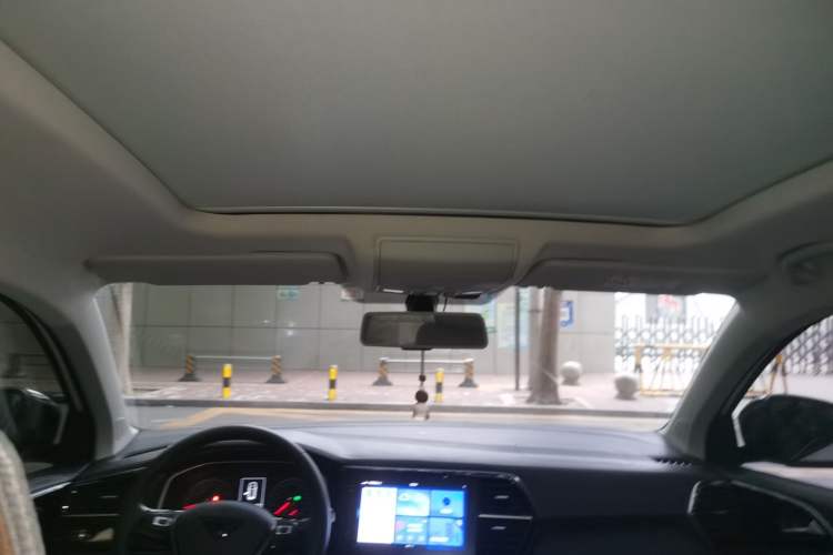 Used Jetta VS7 2021 Panda Edition 1.4T Automatic Enjoyment Model Headliner
